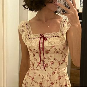 Lace Made: Vintage Strawberry Girl Dress
